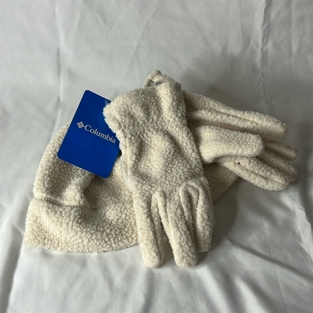 Columbia Boulder Springs Cream Ivory Hat‎ and Gloves Set Youth Medium